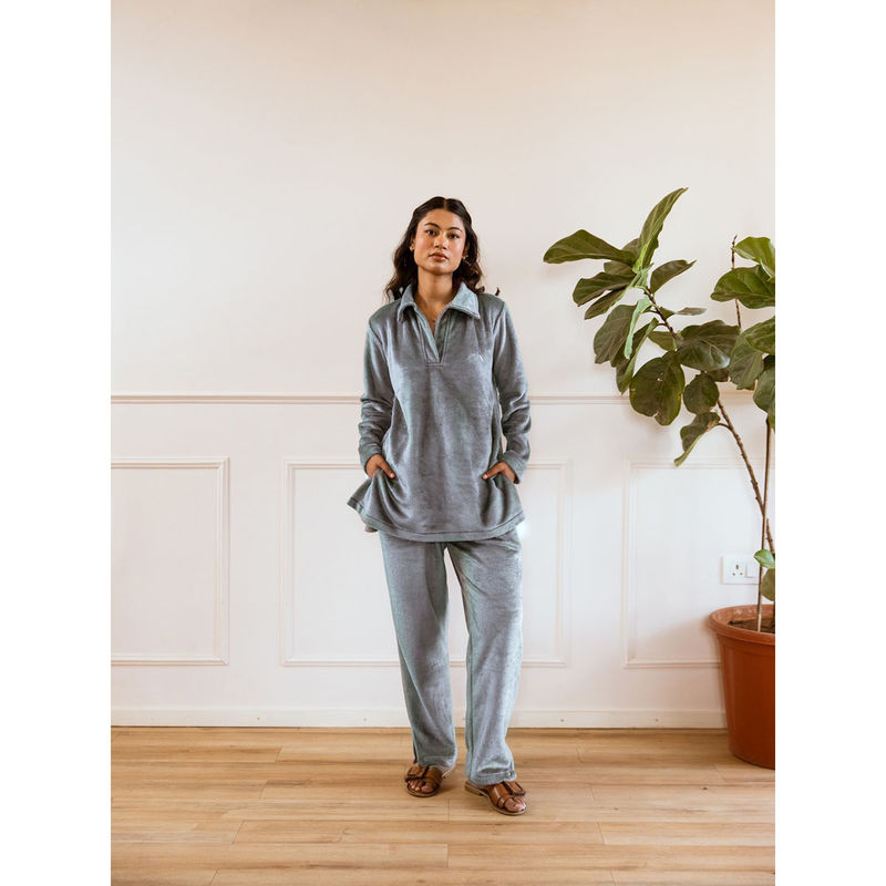 FEATHERS CLOSET Grey Super Soft Collar Top with Pant (Set of 2) (S/M)