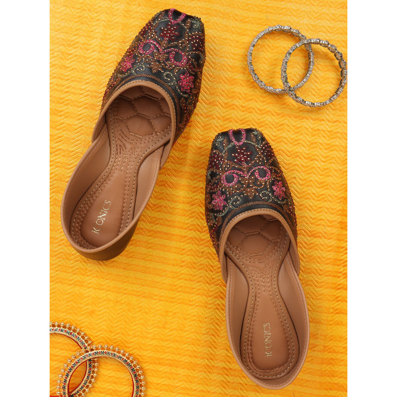 Iconics Women Black Slip-On Square Toe Juttis (EURO 39)