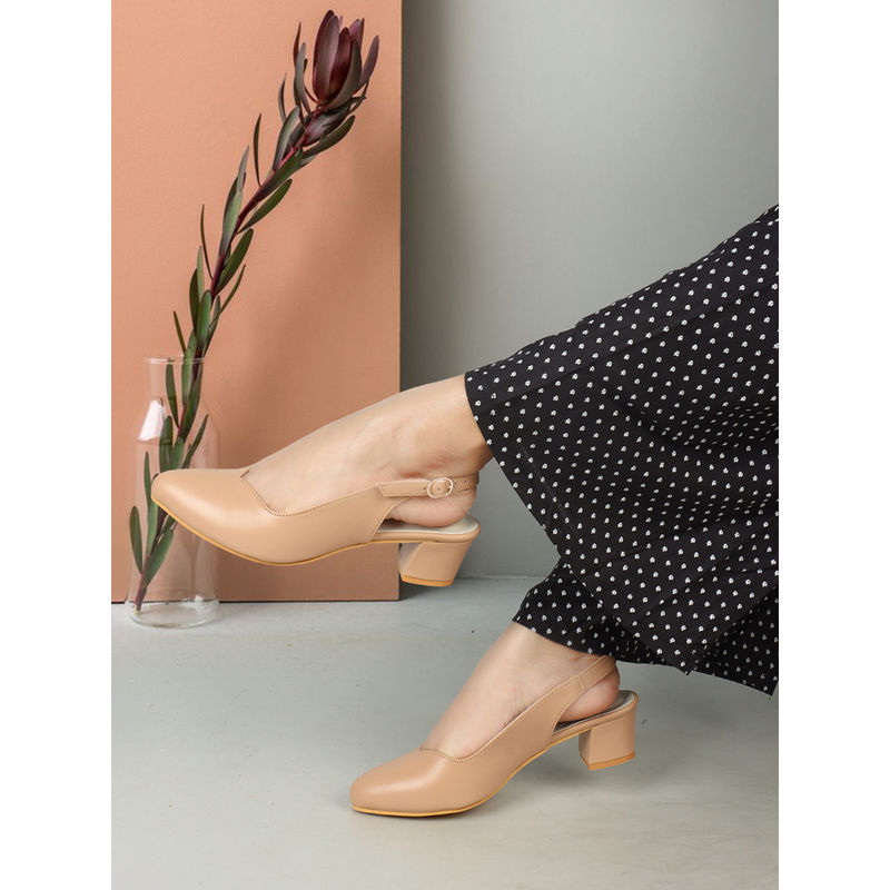 Iconics Women Peach Buckle Pointed Toe Pumps (EURO 36)