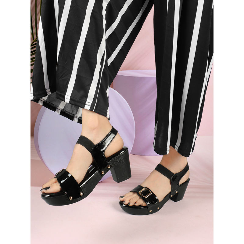 Iconics Women Black Hook & Loop Round Toe Heel Sandals (EURO 37)