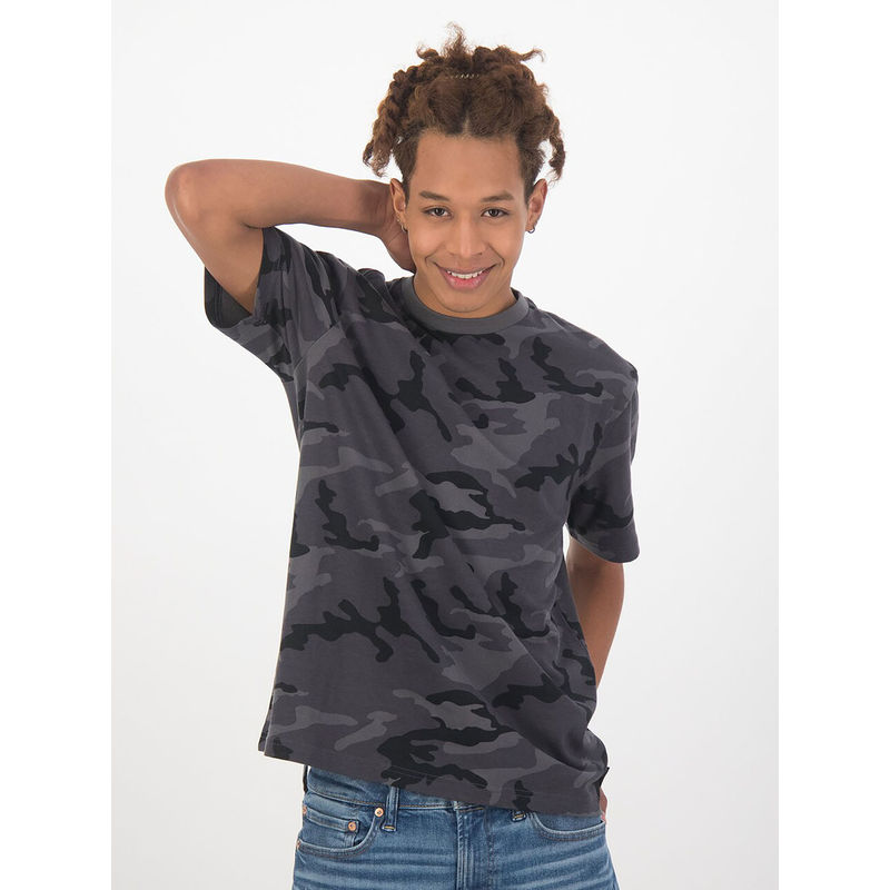 American Eagle Men Grey Short Sleeve Camo T-Shirt (XS)