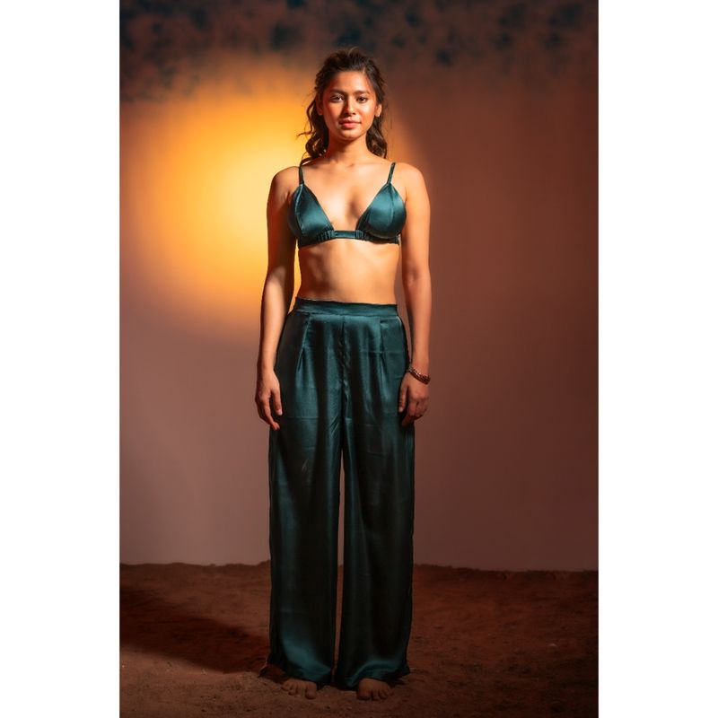 AOBA Women Green Solid Beachwear Co-Ord (Set of 2) (L)