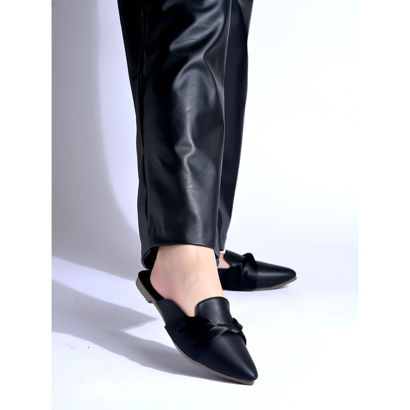 Shoetopia Solid Pointed Toe Black Mules (EU 39)