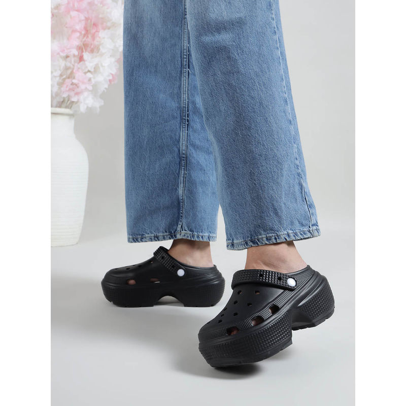 Truffle Collection Black Solid Clogs (UK 5)