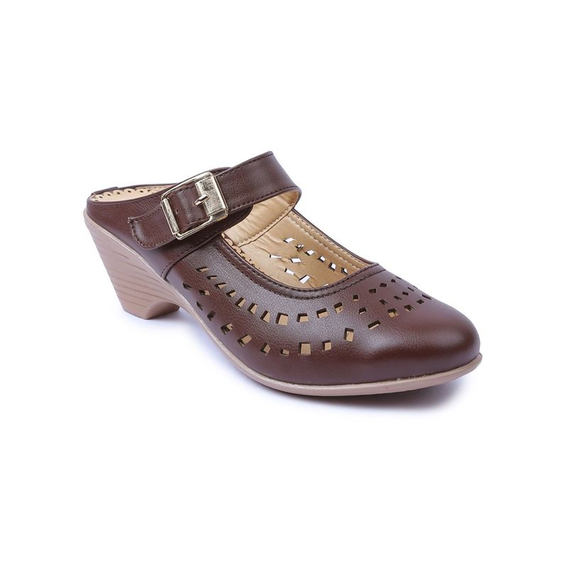 VALIOSAA Solid Brown Heels (EURO 40) (EURO 40)