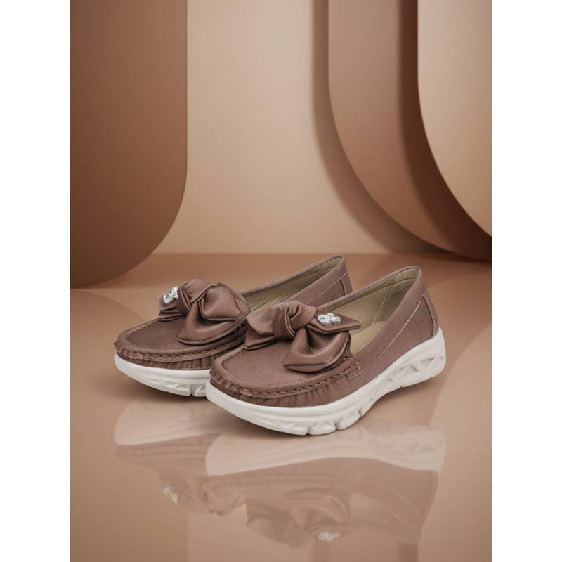 EZOK Jivevibe Women Brown Loafers (EURO 36)