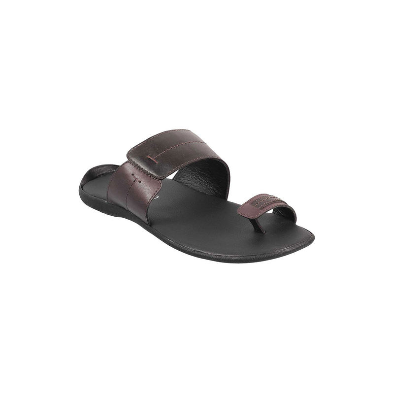 metro chappals for mens