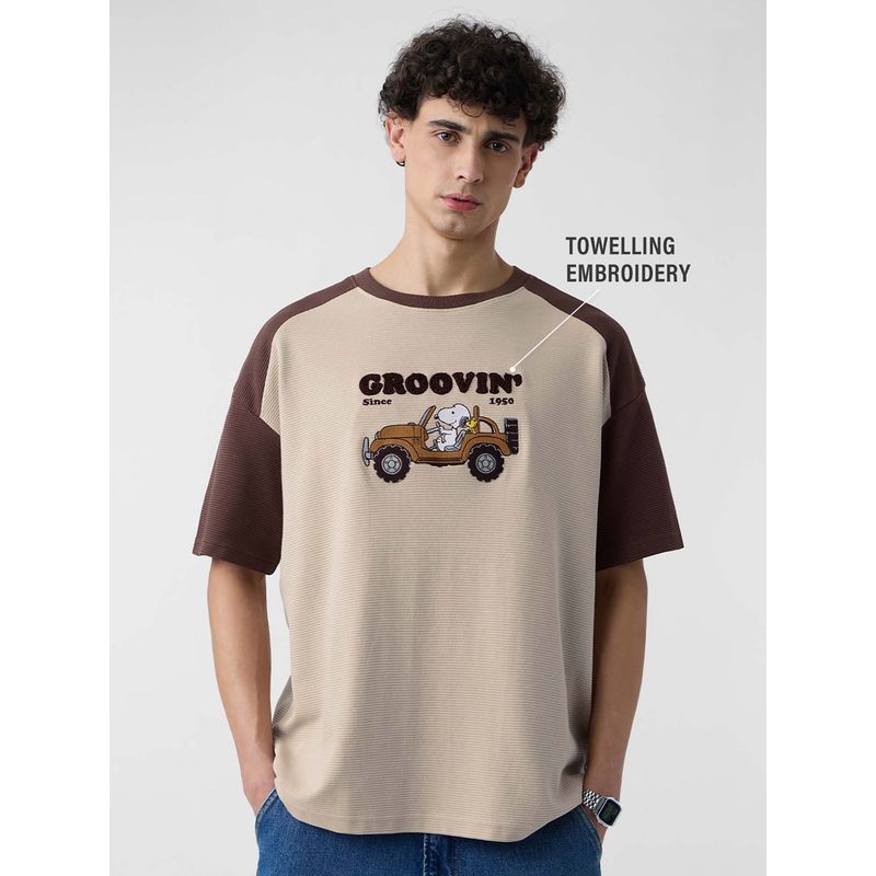 The Souled Store Official Peanuts: Grooving' Oversized T-Shirt (XL)