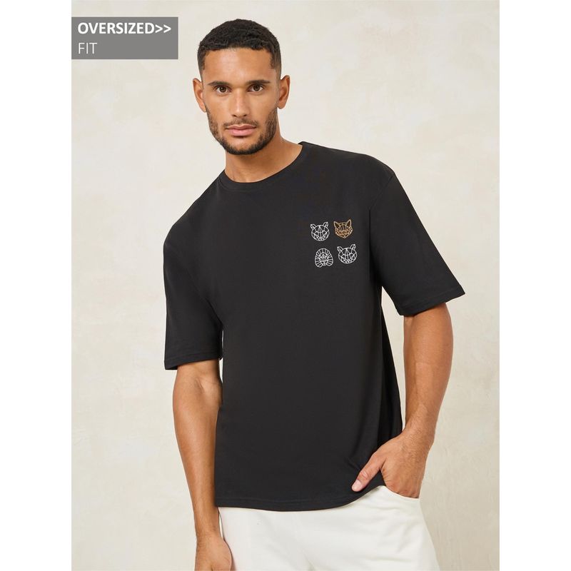 Styli Elevate Men Black Cotton Blend Crew Neck Graphic Print Oversized Longline T-Shirt (S)