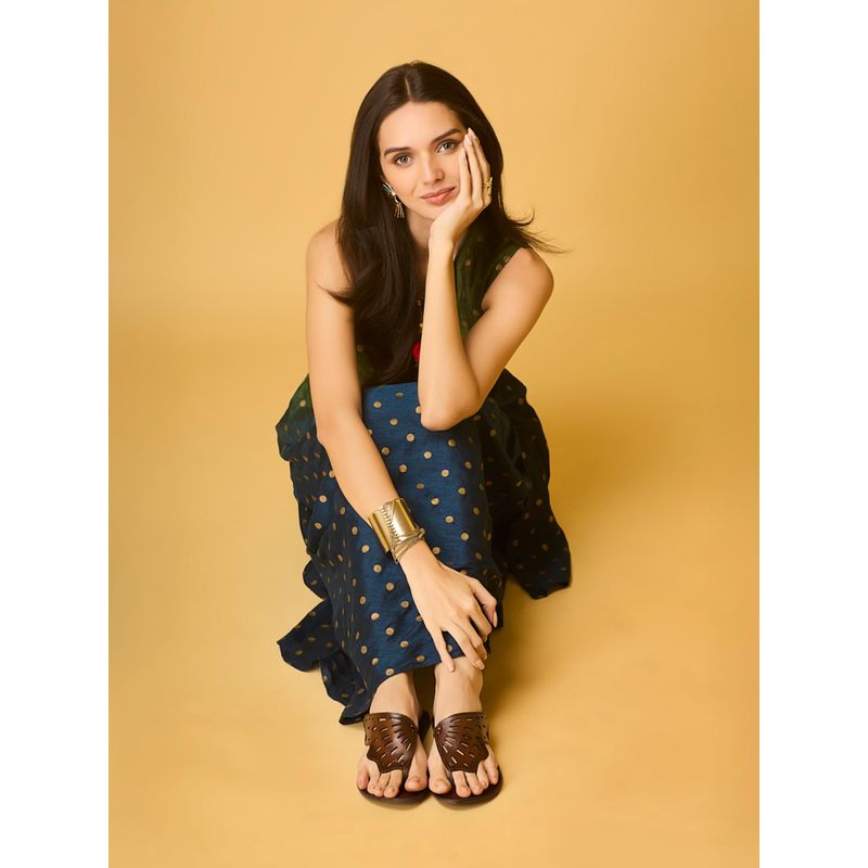 PEPPER Women Tan Flats (EURO 37)