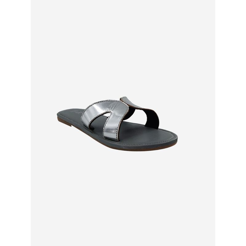 The Madras Trunk Kayal Silver Flats - EURO 41