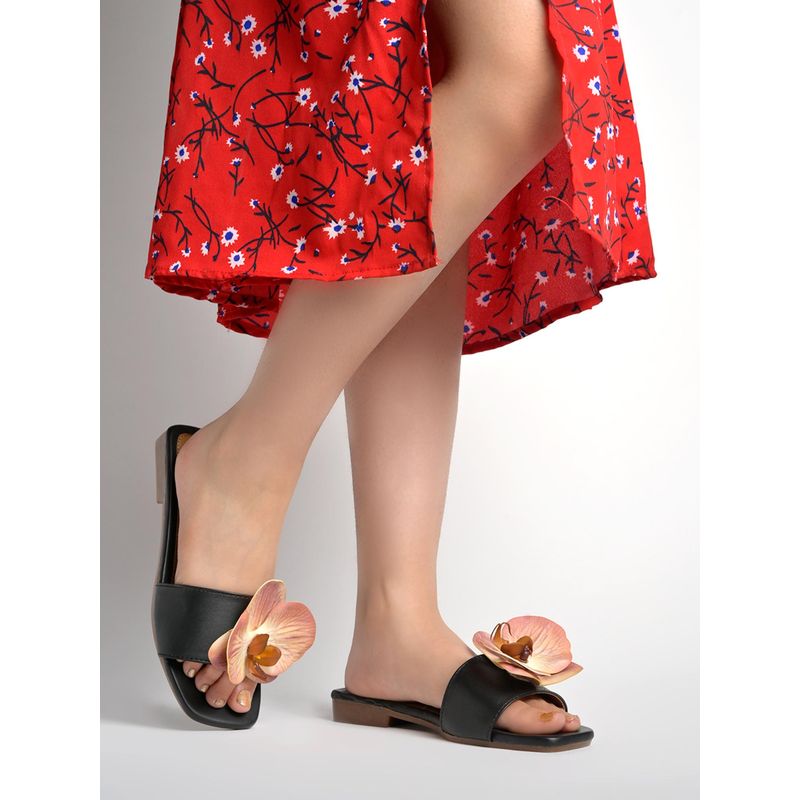 Shoetopia Women Floral Accented Black Flats (EURO 36)