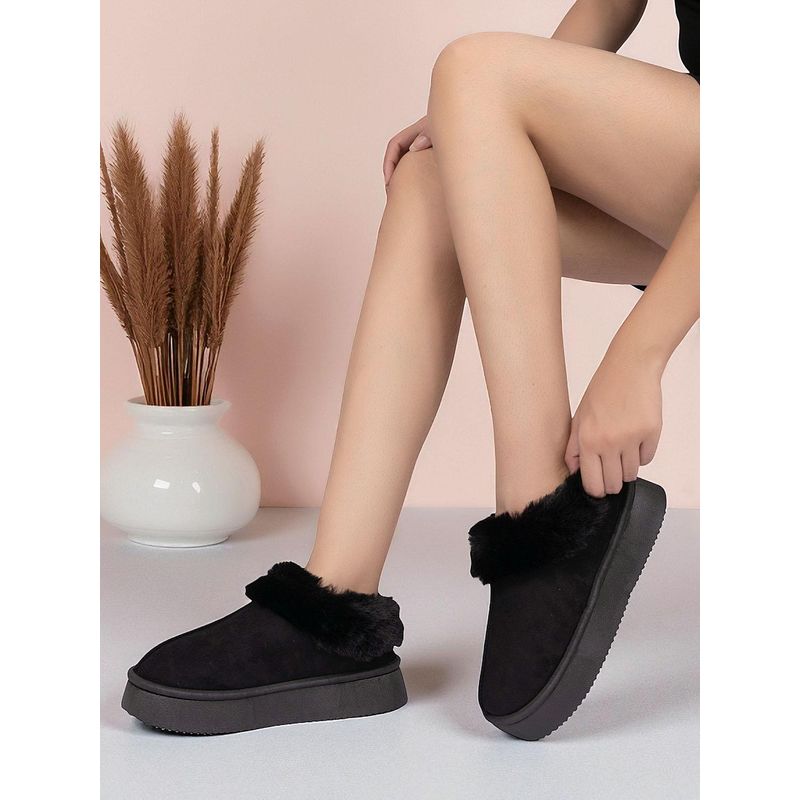 Truffle Collection Black Solid Casual Boots (UK 3)