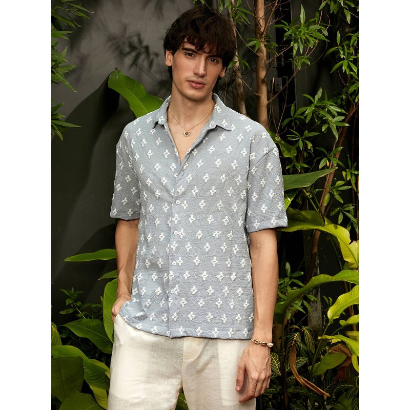 Campus Sutra Men's Baby Grey Tactile Oversized Casual Shirt (M)