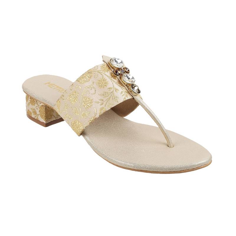 Metro Women Synthetic Gold Sandals (EURO 36)