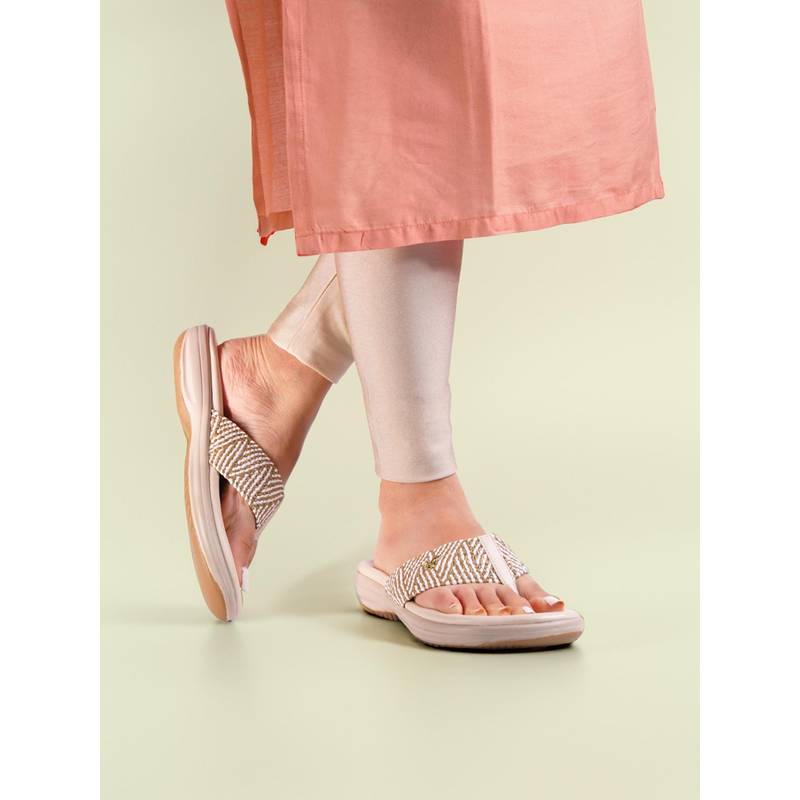 Monrow Zalina Cream Sandals (EURO 36)
