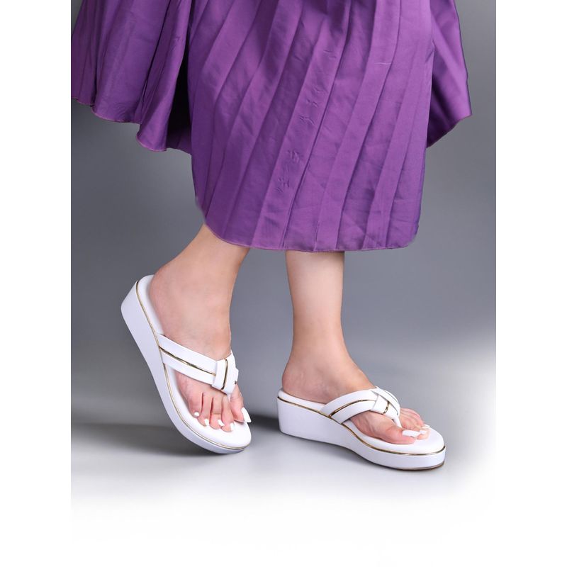 Monrow Aven White Wedges Heels (EURO 36)