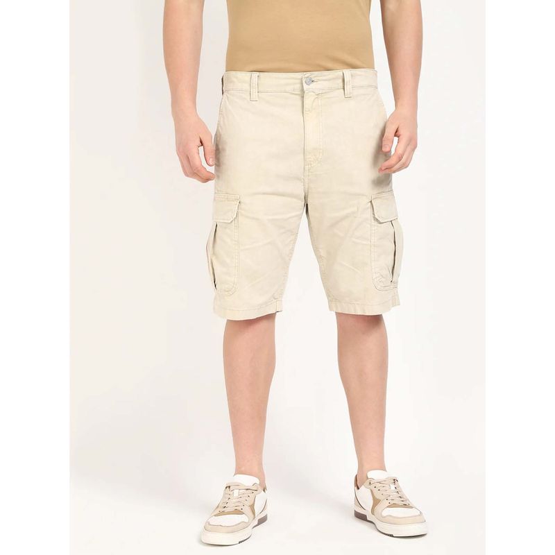 Tommy Hilfiger Regular Fit Solid Mid Rise Cargo Shorts (34)