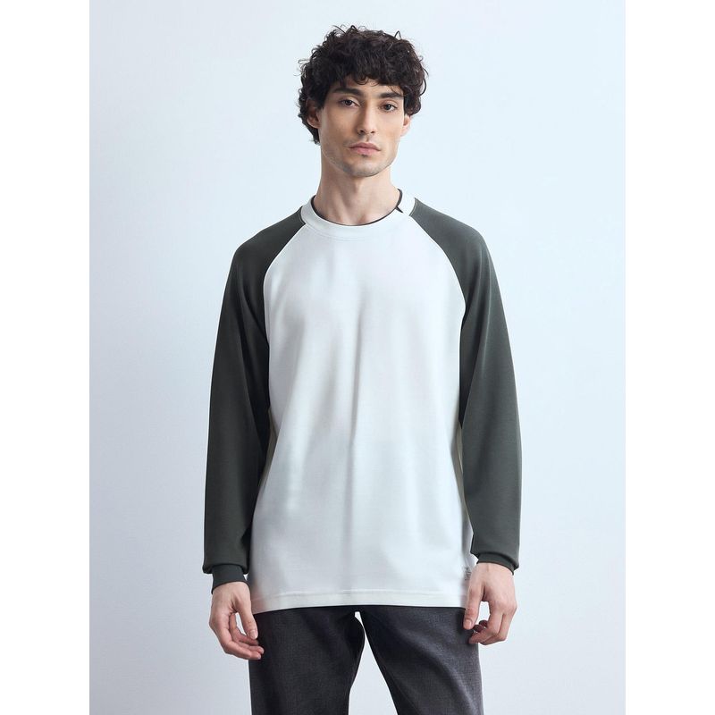 Flying Machine Men White Colorblock Relaxed Fit T-shirt (XL)