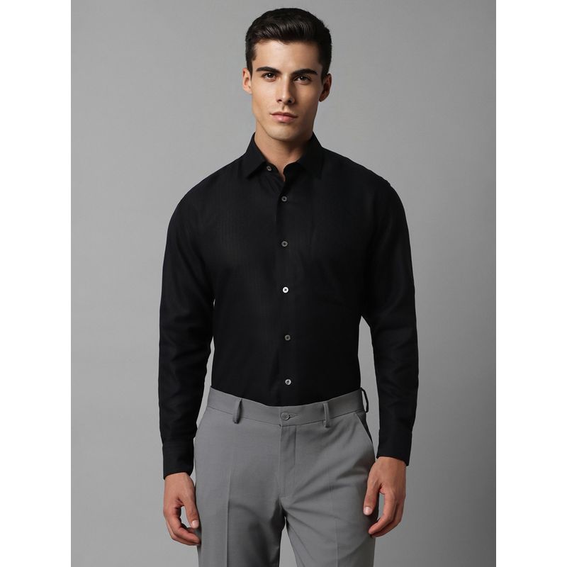 Louis Philippe Men Black Textured Full Sleeves Regular Fit Formal Shirt (40)