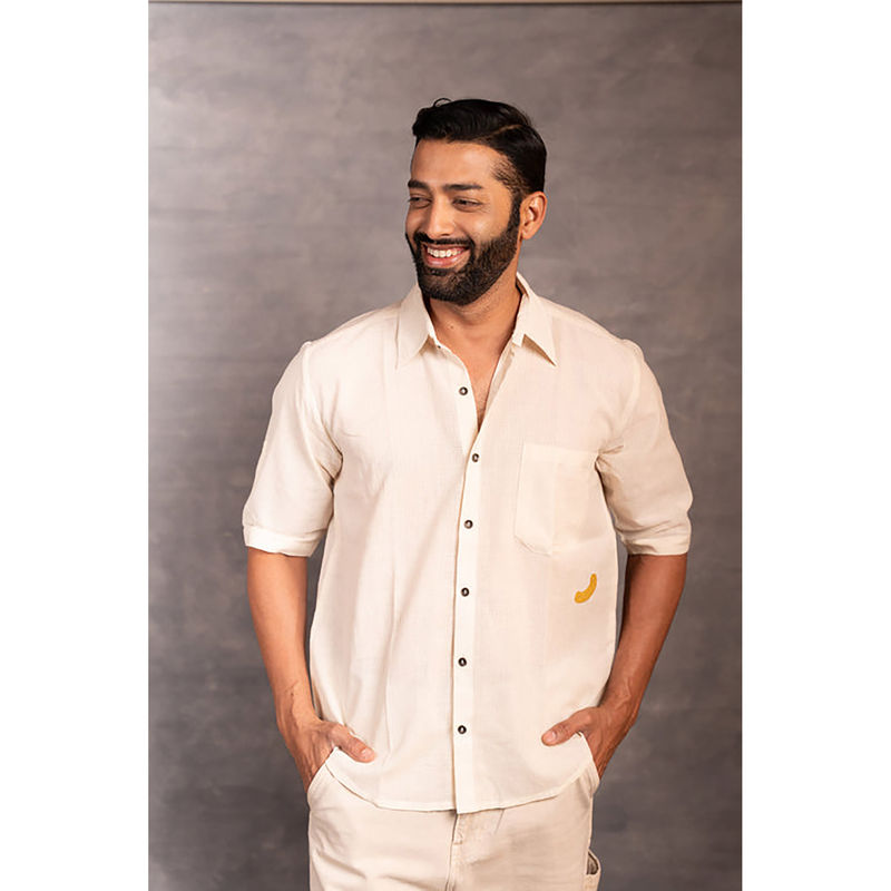 Thread Game Men Khadi Off White Collar Neck Shirt (S)