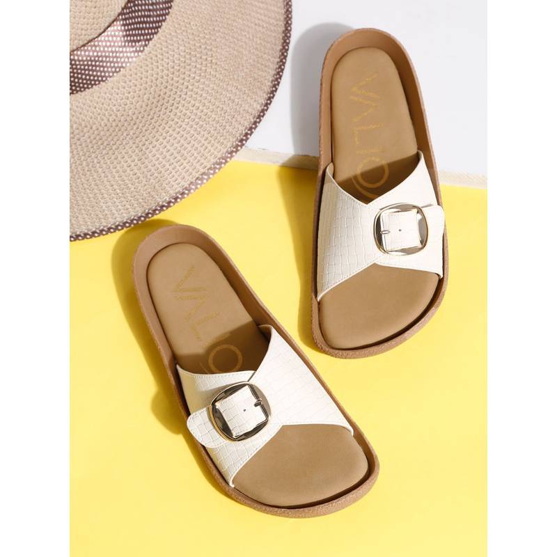 VALIOSAA Cream Color Casual Sandals (EURO 36)