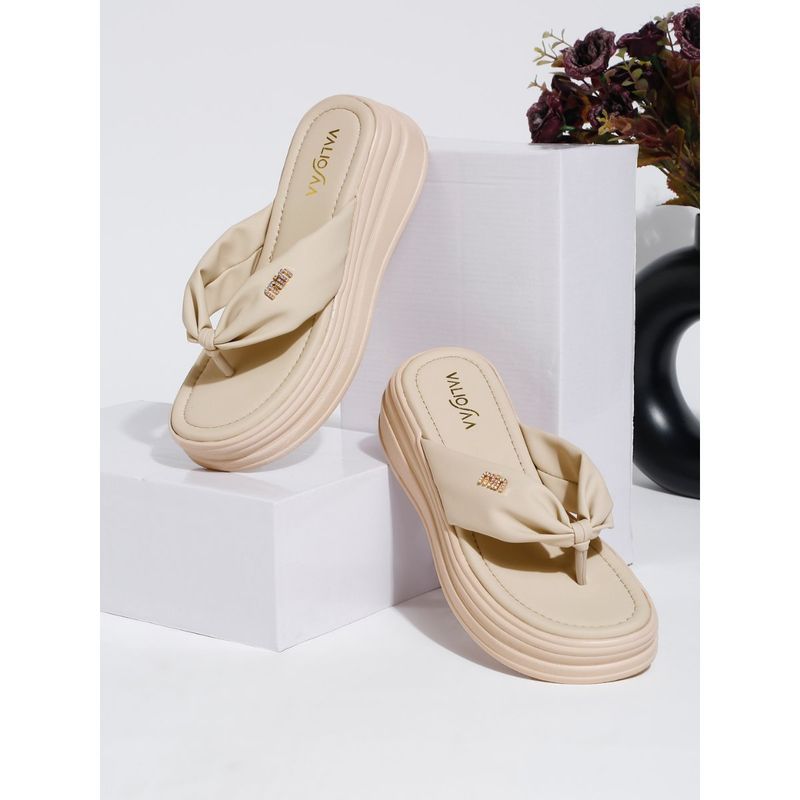 VALIOSAA Cream Color Casual Sandal Heels (EURO 37)
