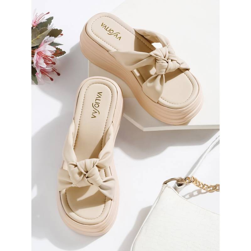 VALIOSAA Cream Color Casual Sandal Heels (EURO 41)