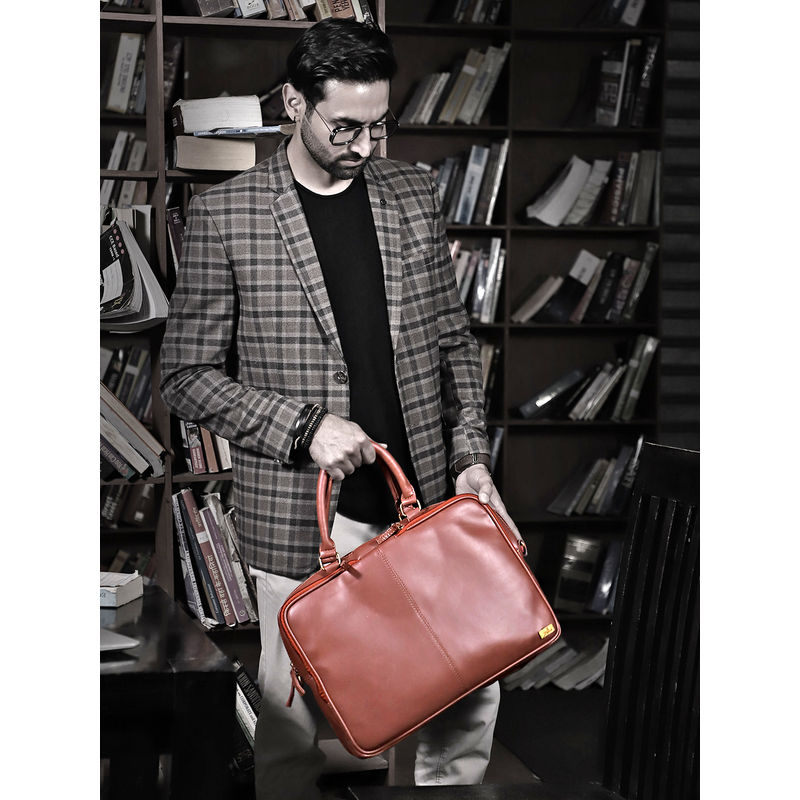 Yelloe 15.6 Inch 15.6 Laptop Messenger Bag Tan