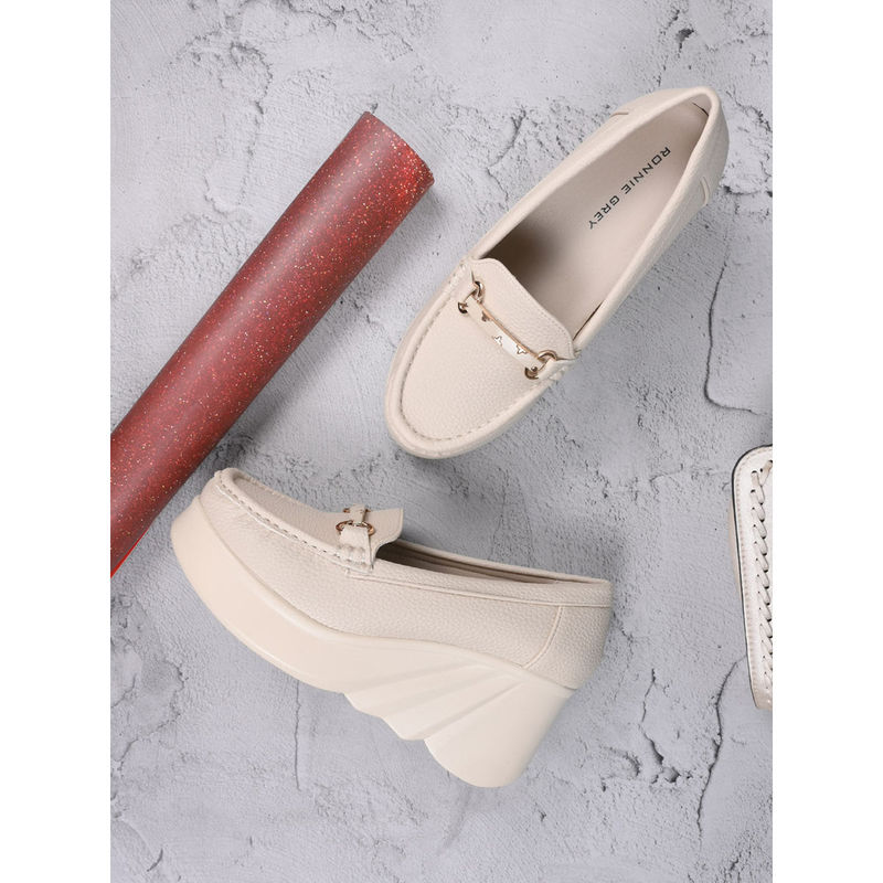 Ronnie Grey Women Off White Textured Wedge Loafers (EURO 38)