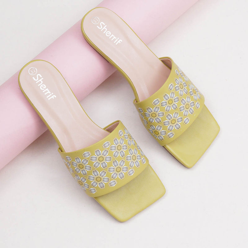 Sherrif Shoes Women Yellow Printed Square Toe Flats (EURO 37)
