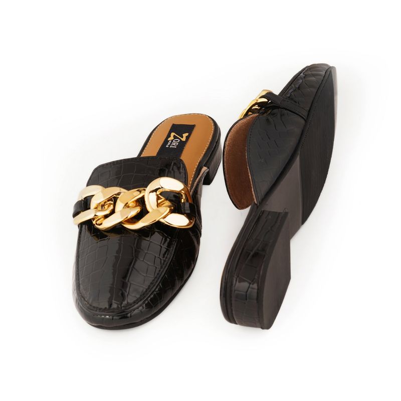 Zori World Essential - Solid Black Croc Pattern Flats With A Gold Chain (EURO 36)