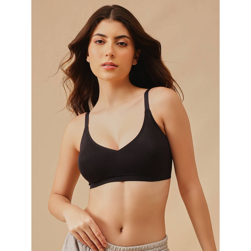 Clovia Black Padded Non-Wired Full Coverage Full Coverage Multiway T-Shirt Bra (L)