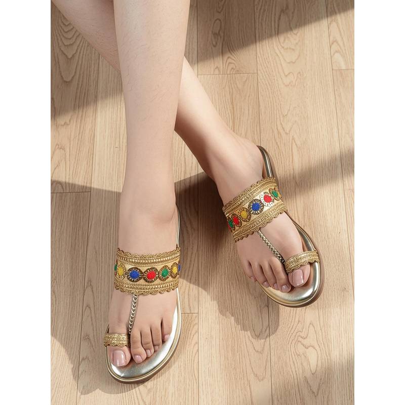 Carlton London Womens Embroidered Ethnic Toe-Ring Flat Gold (EURO 36)