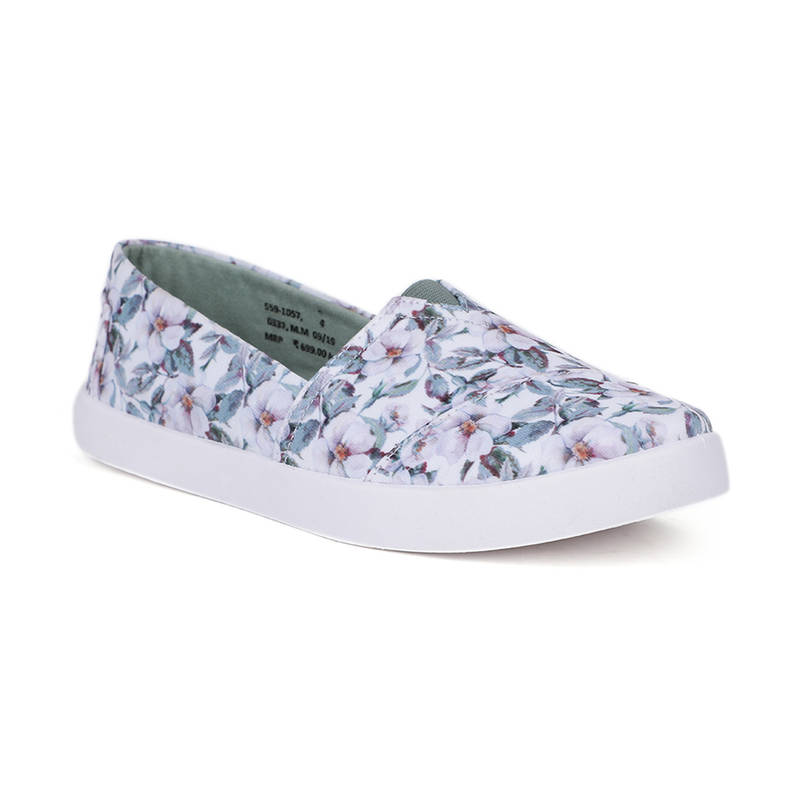 Bata Sarah Women Casual Shoes (UK 8)