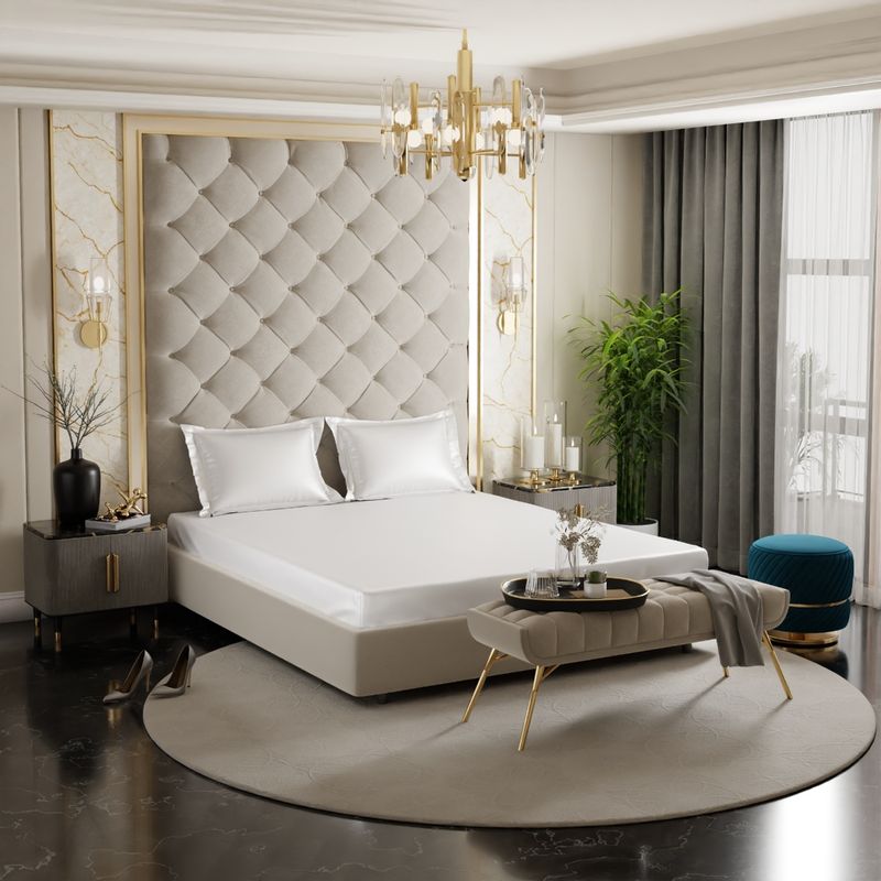 Stoa Paris White Satin Queen Fitted Sheet with 2 Pillow Covers