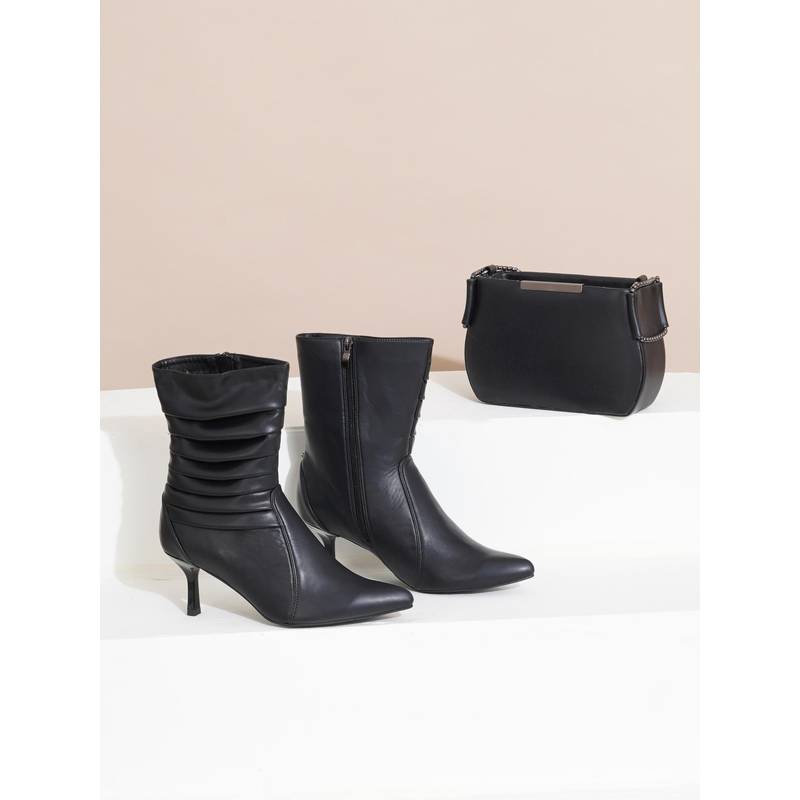 Sherrif Shoes Women Black Solid Casual Boots (EURO 34)