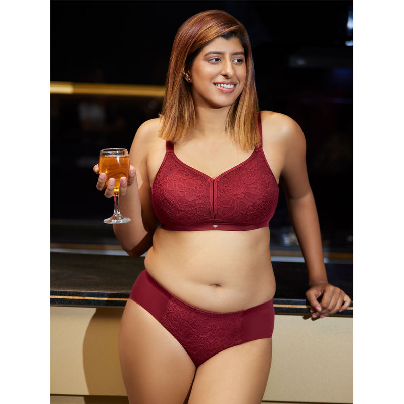 SOIE Women's Non-Padded Non-Wired Lace Bra With High Waist Lace Brief -Maroon (Set of 2) (34C)
