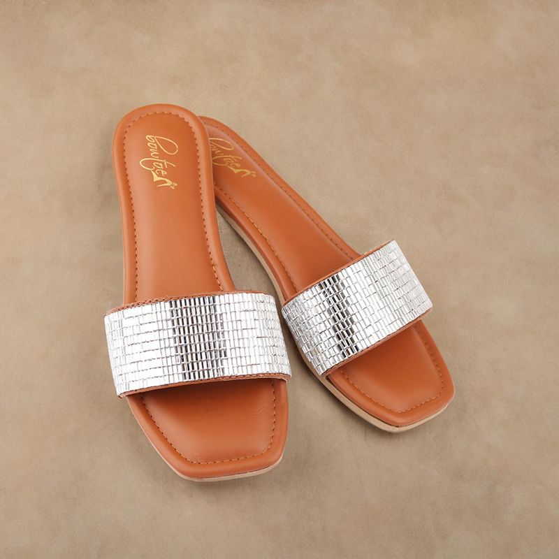 Bowtoes Glass Flats - Tan (EURO 36)