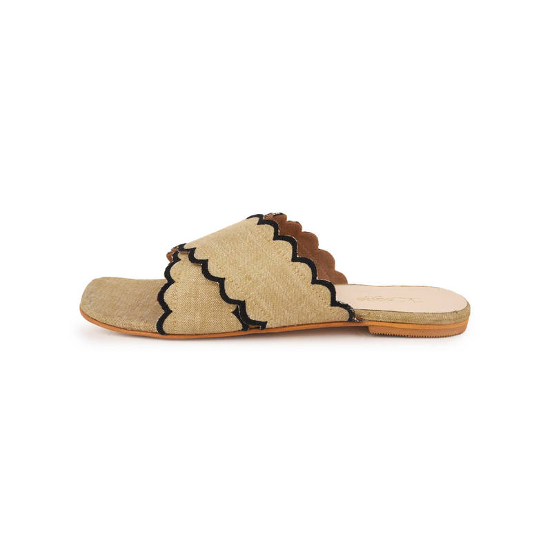 EK_agga Solid Beige Flats (UK 5)