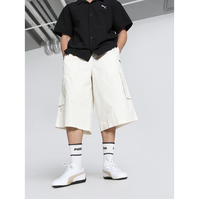 Puma Future Archive Relaxed Fit 16 Cargo White Shorts (S)