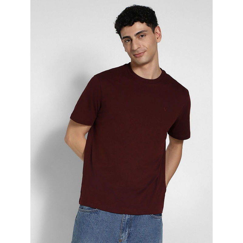 American Eagle Men's Burgundy Legend T-Shirt (S)