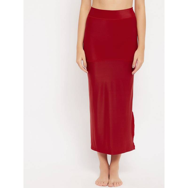 G Heist Women Red Solid Saree Shapewear (XL)