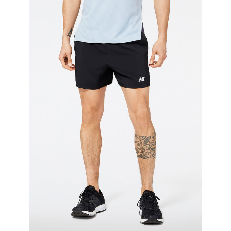 New Balance Men Black Mid Rise Sports Shorts (L)