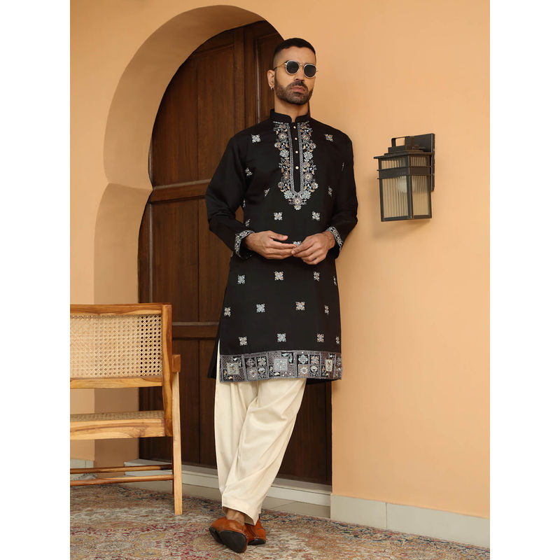 KRAFT INDIA LUXE Cotton Silk Embroidered Mandarin Collor Black Kurta (42)
