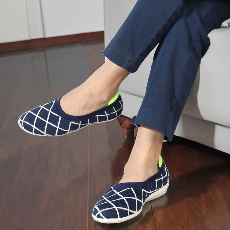 Carlton London Womens Fashionable Navy Blue Woven Design Ballerinas (EURO 36)