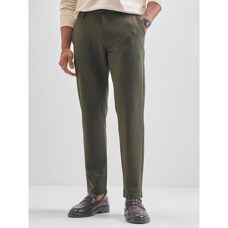 HIGHLANDER Men Olive Green Solid Straight Smart Chinos (30)