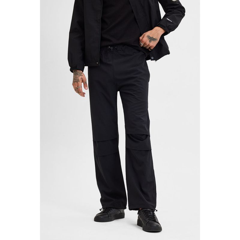 Snitch Men Black Solid Cargo (38)