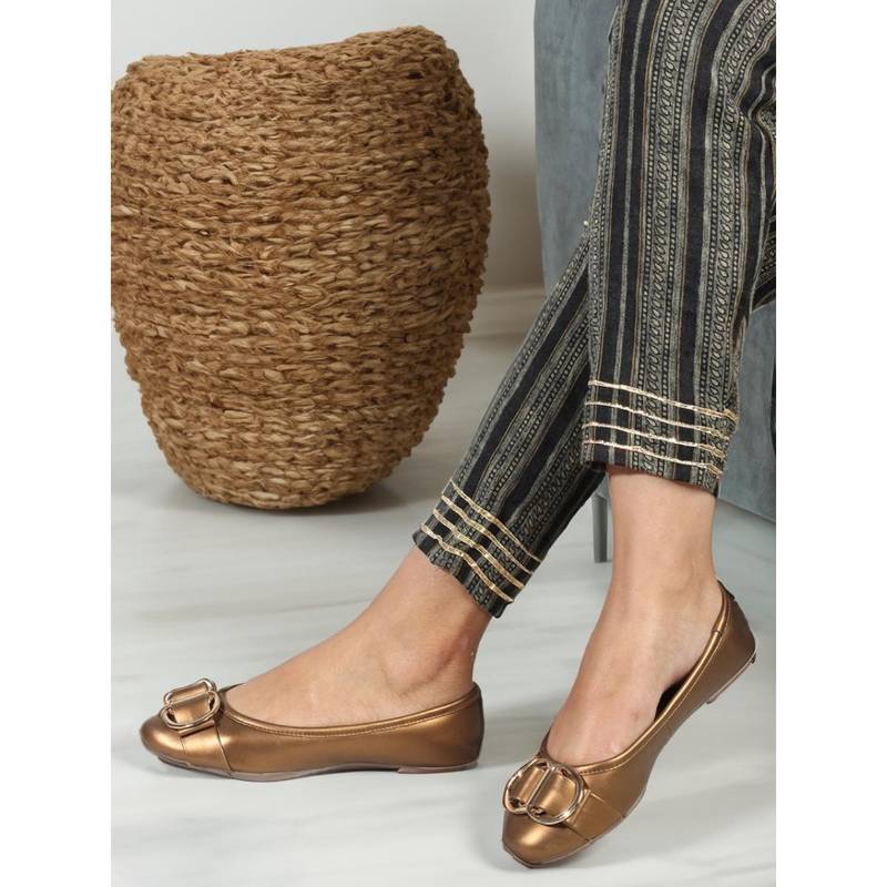 Carlton London Women's Fashionable Gold Color Comfortable Ballerinas (EURO 38)