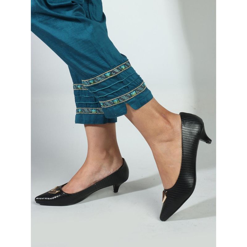 Carlton London Women's Fashionable Black Color Comfortable Textured Pumps (EURO 38)